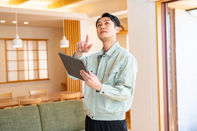 住宅メンテナンスの様子